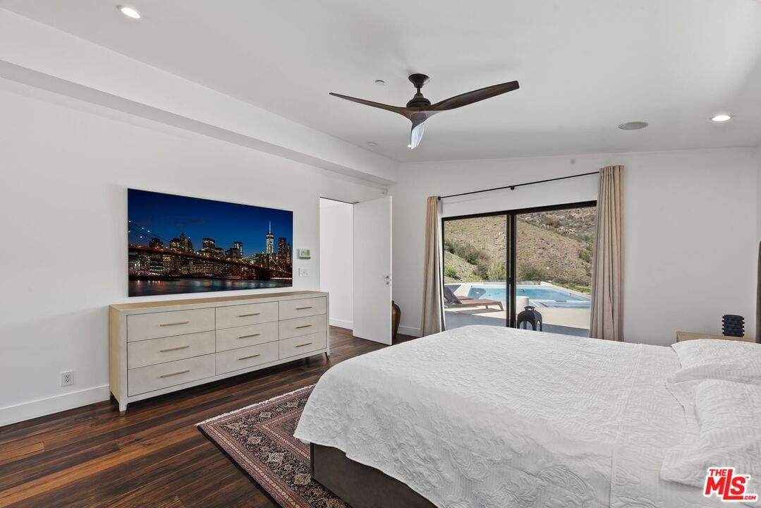 Lobo Canyon photo 32