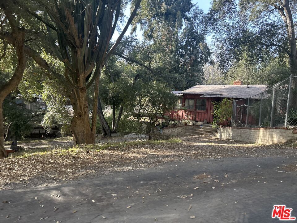 Kagel Canyon photo 1
