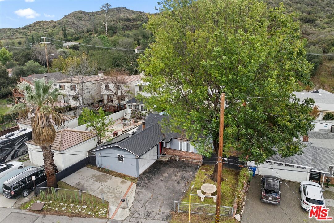 Thousand Oaks photo 30