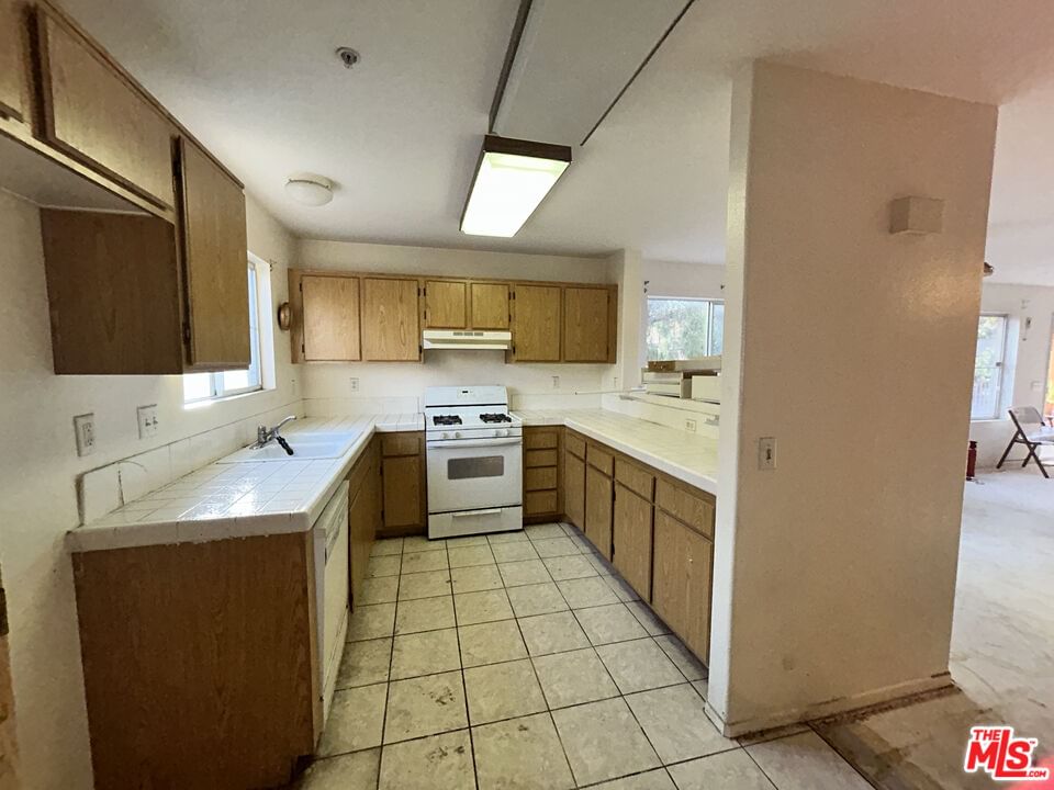 Baycrest photo 25