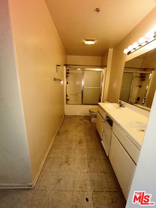 Baycrest photo 36