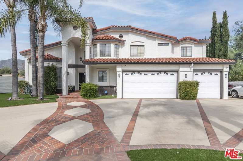 13240 Woodcock Ave