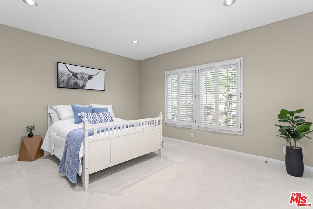 Summit Ridge photo 44
