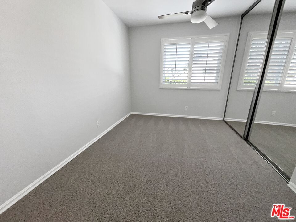 Oakdale photo 20