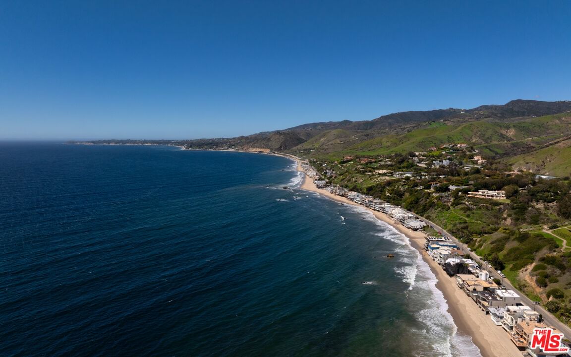 Malibu photo 48