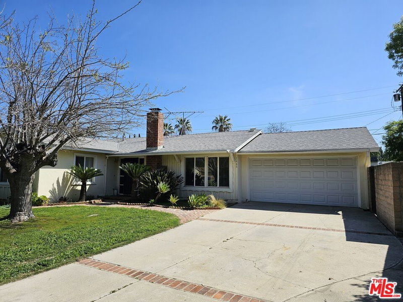 7446 Royer Ave