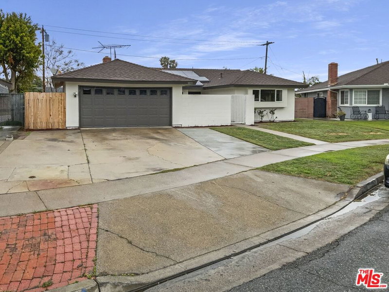 18551 Tango Ave