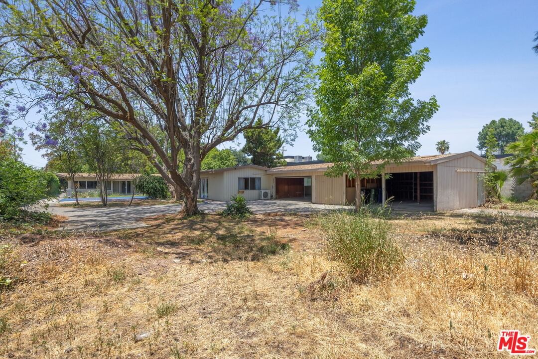 Encino photo 43