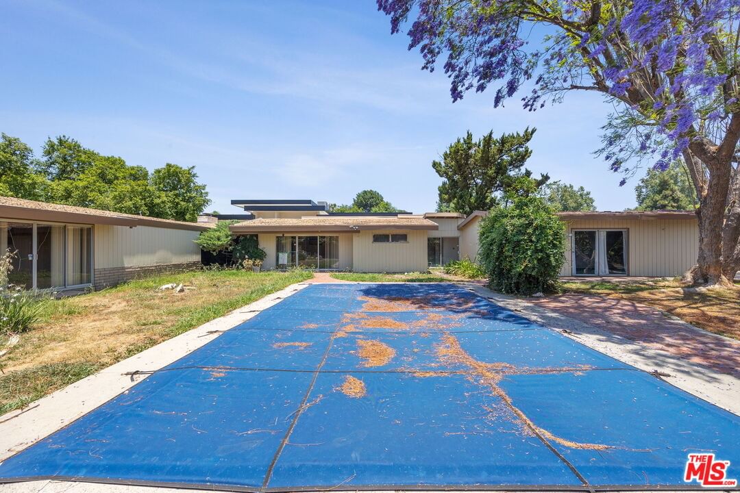 Encino photo 47