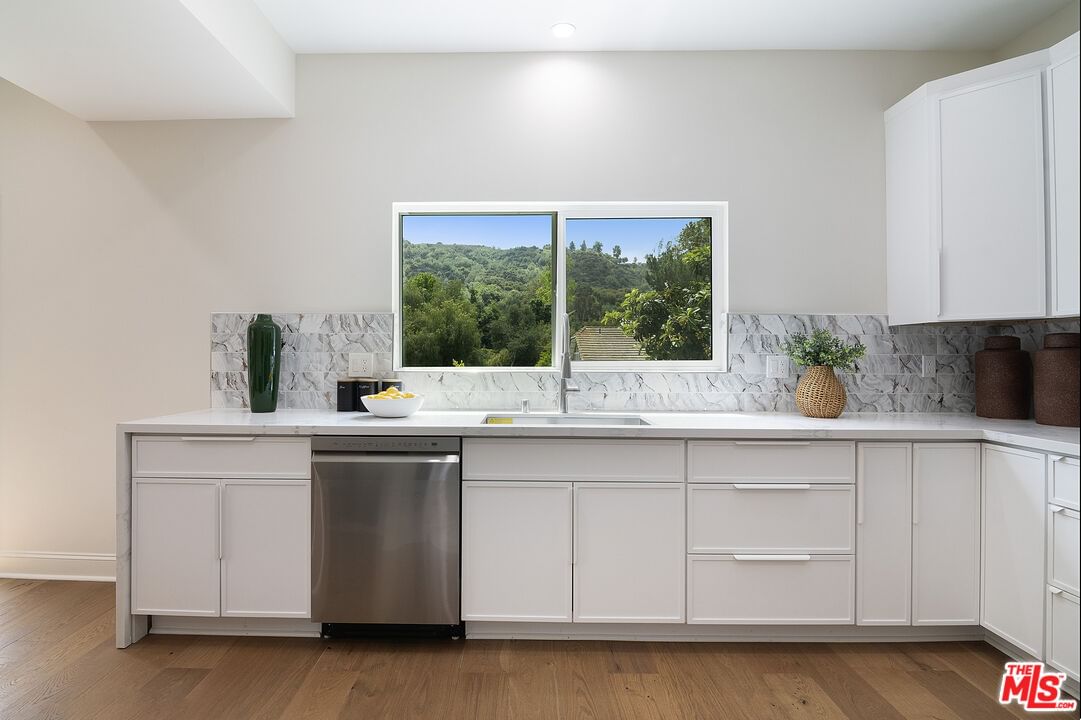 Escondido photo 13