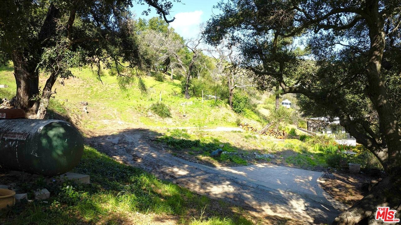 Escondido photo 18