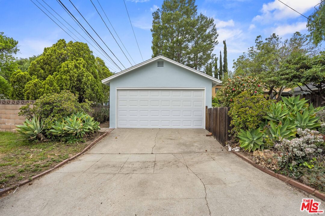 Dudley photo 23