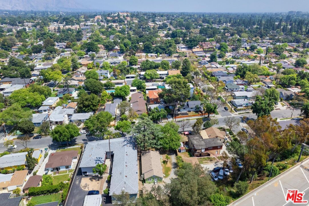 Mentone photo 48