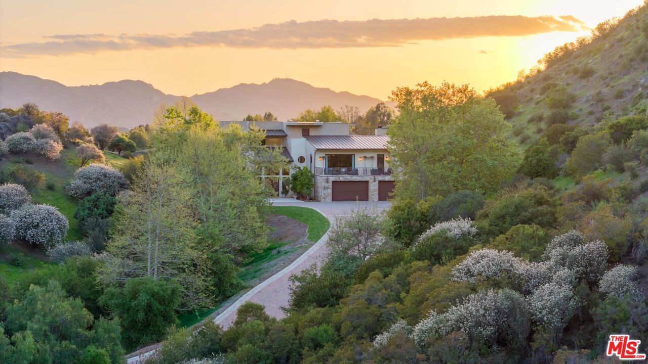 Mulholland photo 1