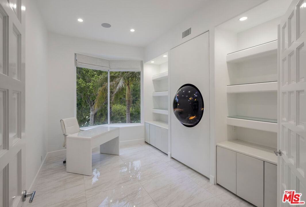 Winnetka photo 13