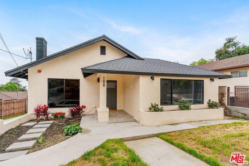108 Grandview Ave