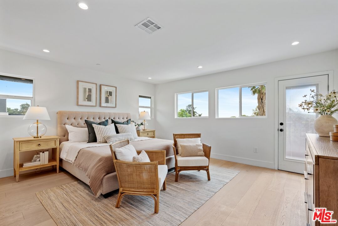 Grandview photo 15