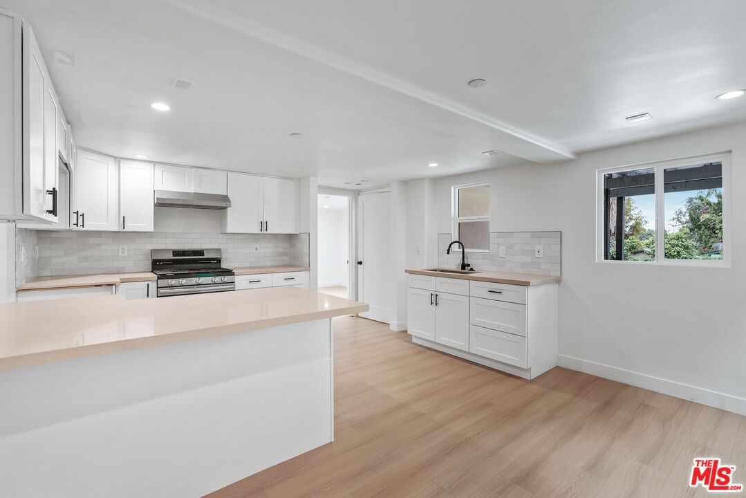 Grandview photo 32