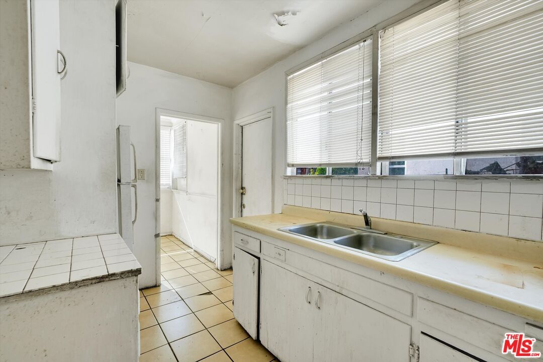 Edgemont photo 15
