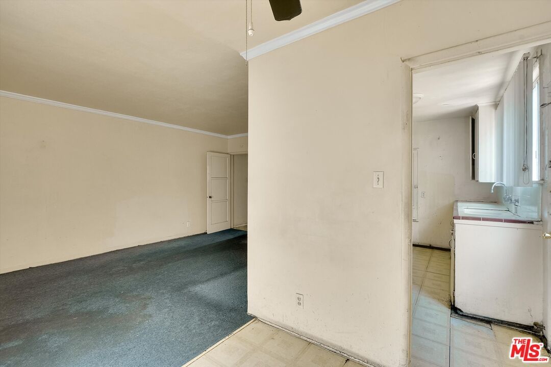 Edgemont photo 28
