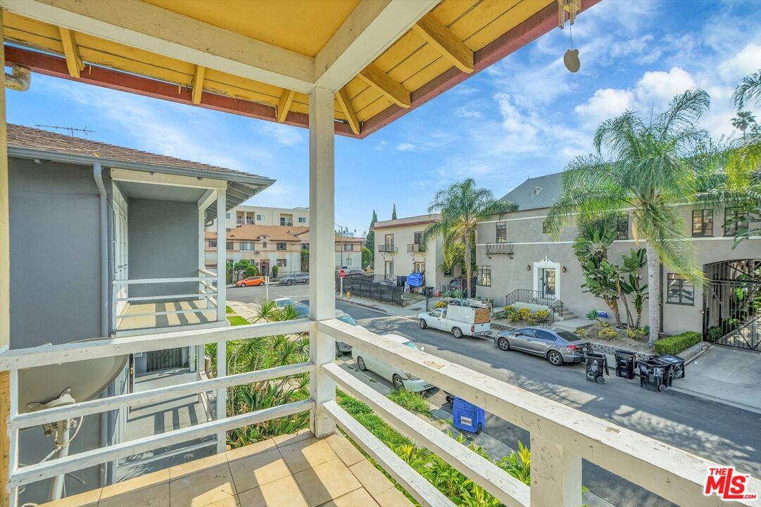 Edgemont photo 45