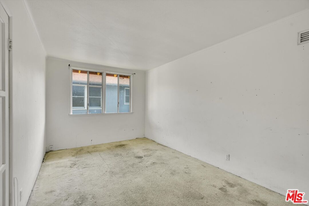 Edgemont photo 51