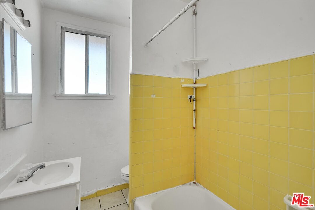 Edgemont photo 54