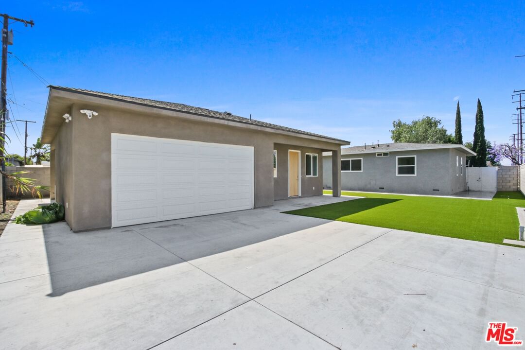Borchard photo 12
