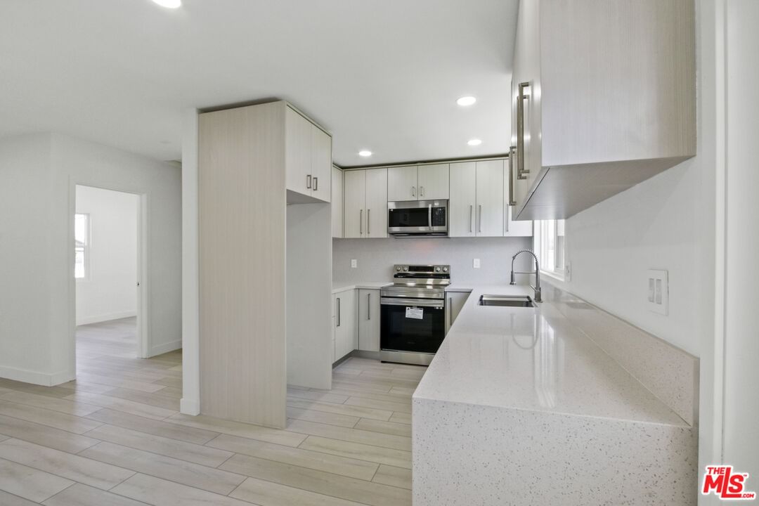 Borchard photo 30