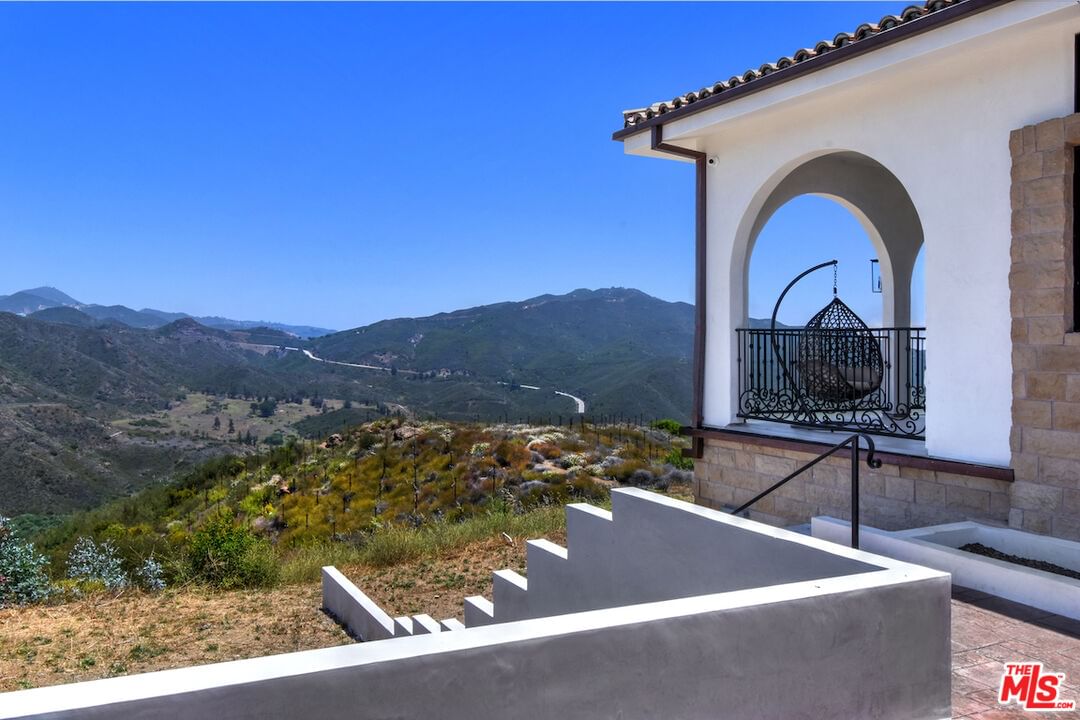 Mulholland photo 15