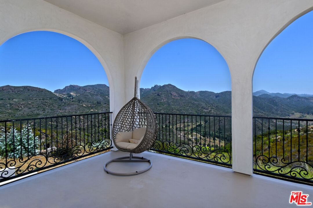 Mulholland photo 48