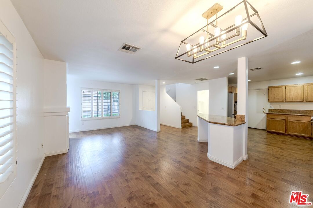 Harbor Village photo 20