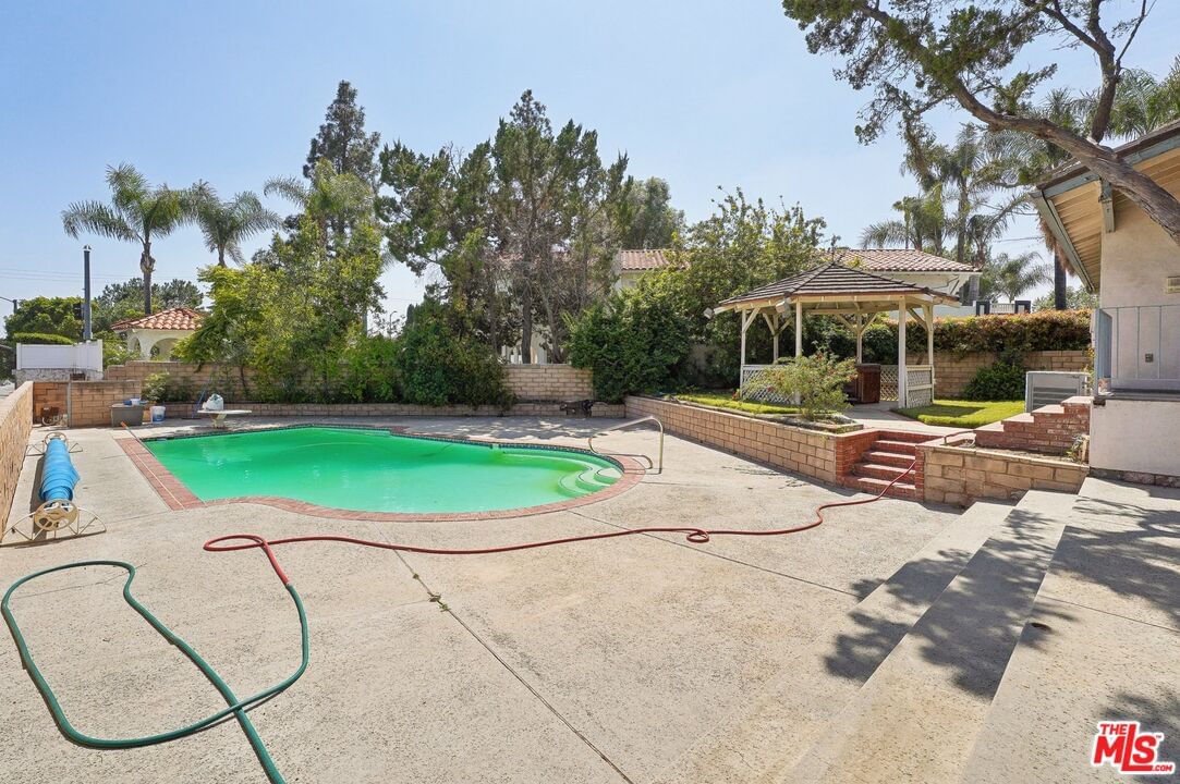 Sunnybrae photo 13