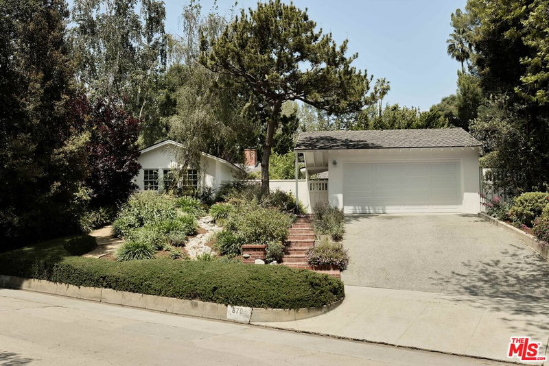 870 Laguna Rd