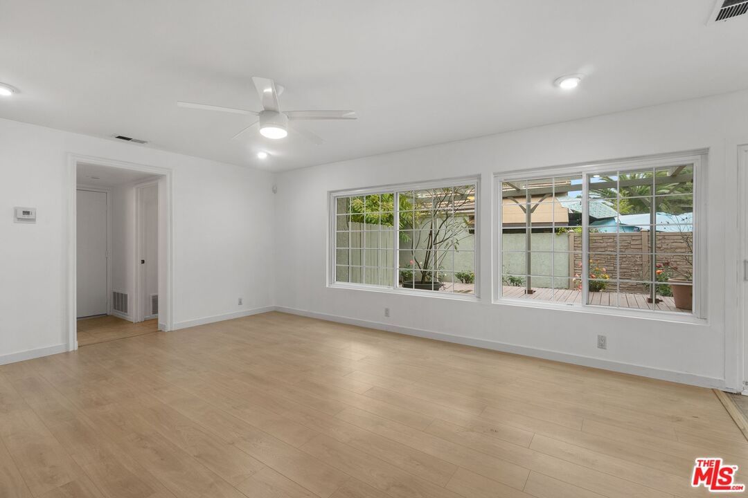 Meadow Wood photo 15