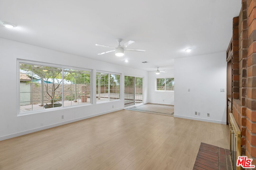 Meadow Wood photo 23