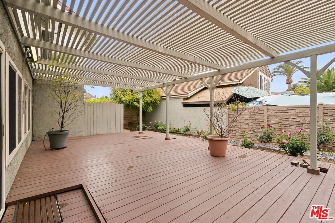 Meadow Wood photo 37