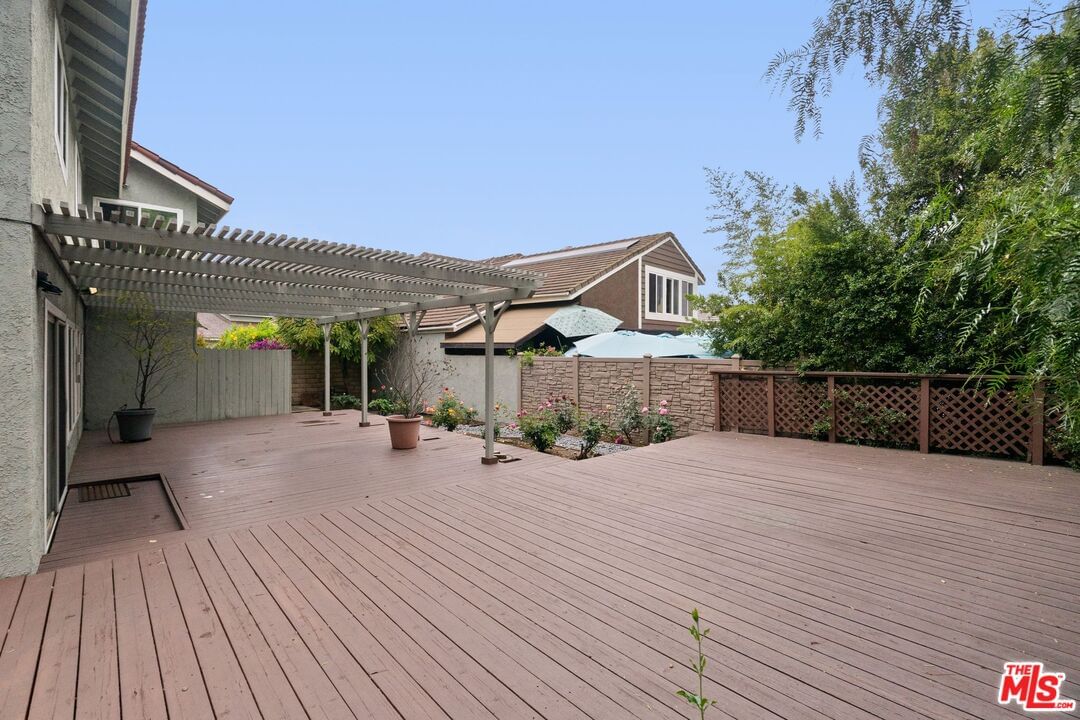 Meadow Wood photo 40