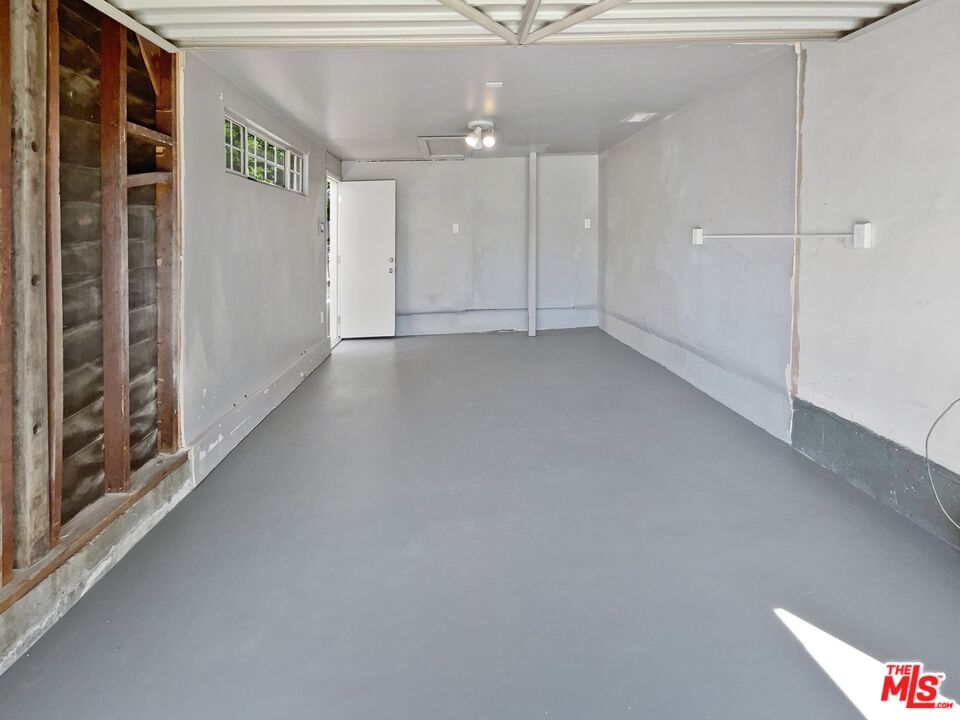 Hazelbrook photo 15