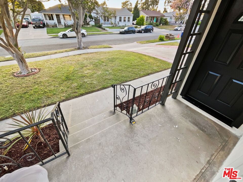Hazelbrook photo 19