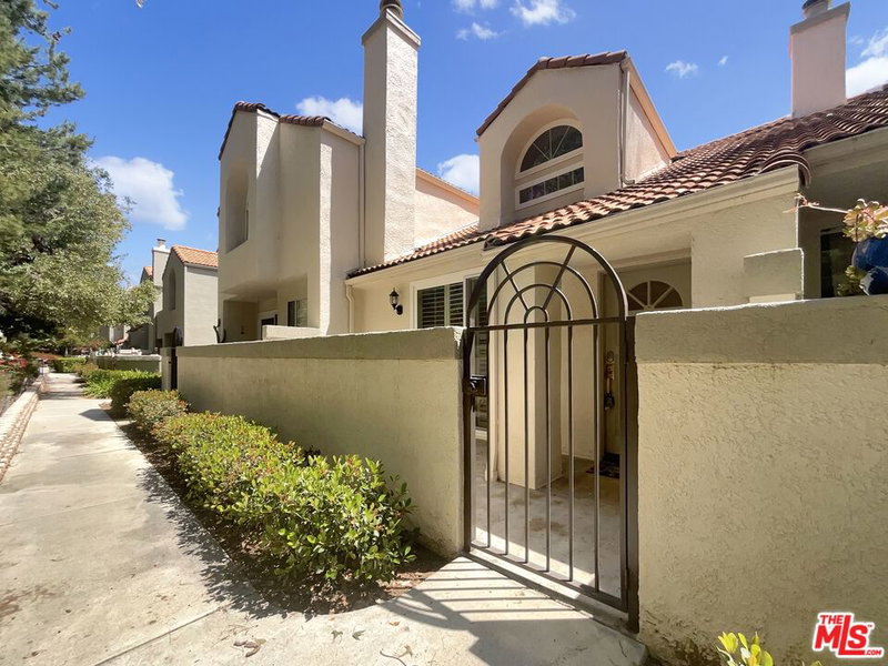 22333 Golden Canyon Cir