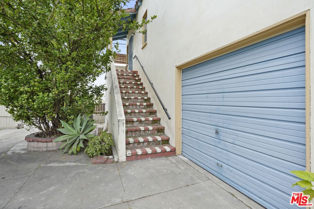 Edgewood photo 6