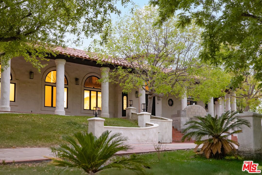 Valley Ranch photo 5
