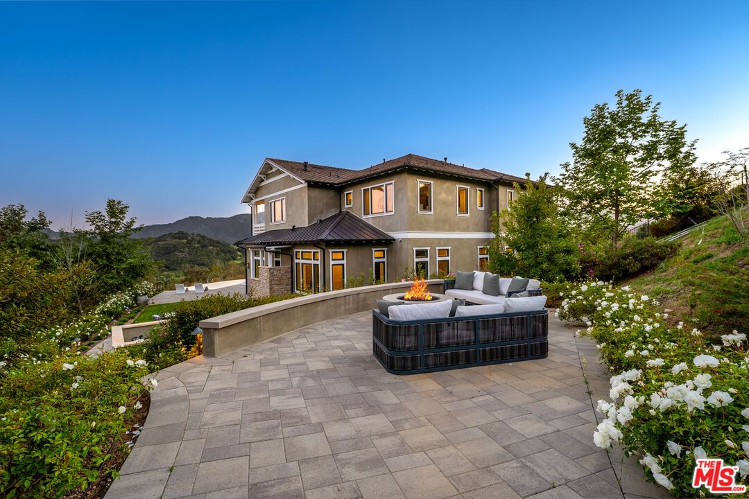Mulholland photo 36