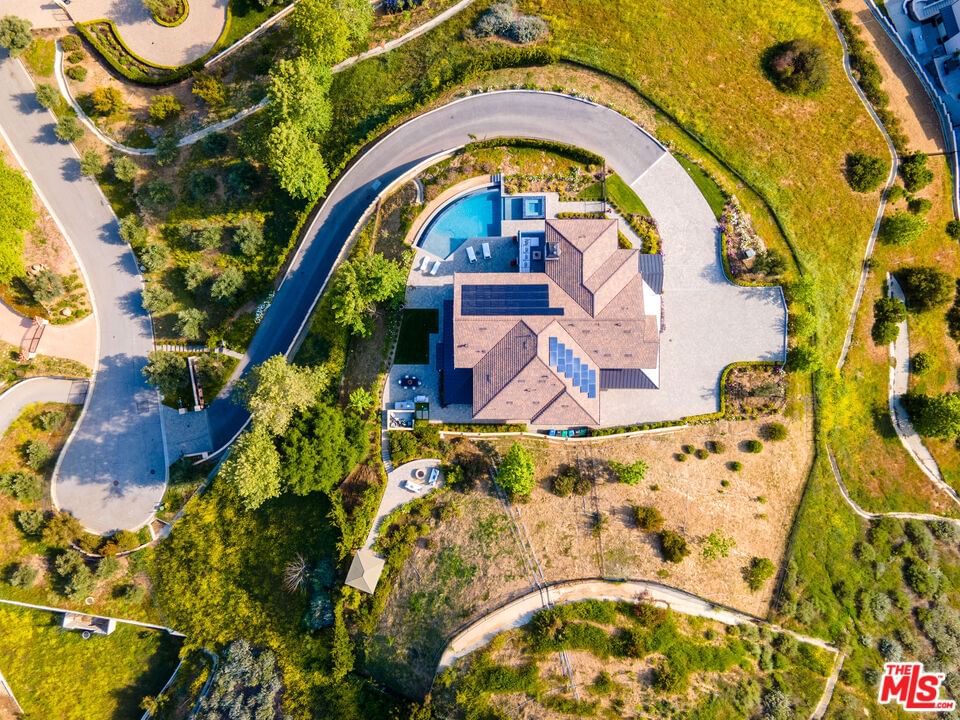Mulholland photo 41
