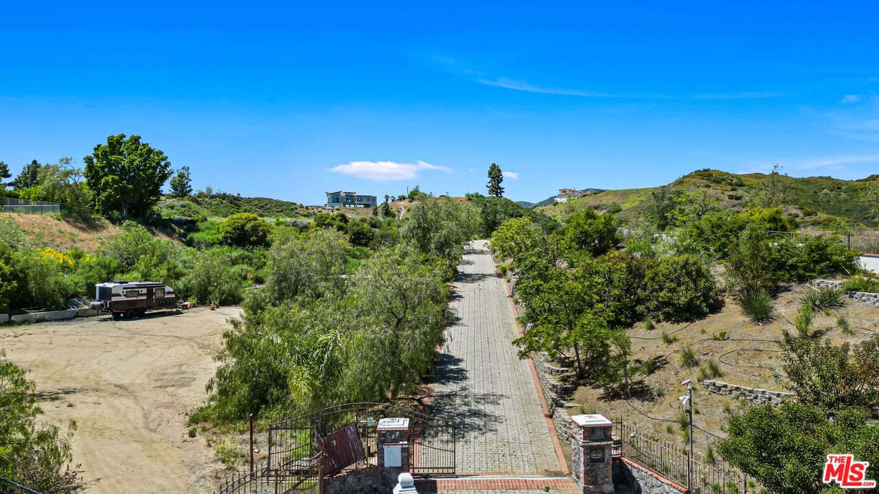 Encinal Canyon photo 20