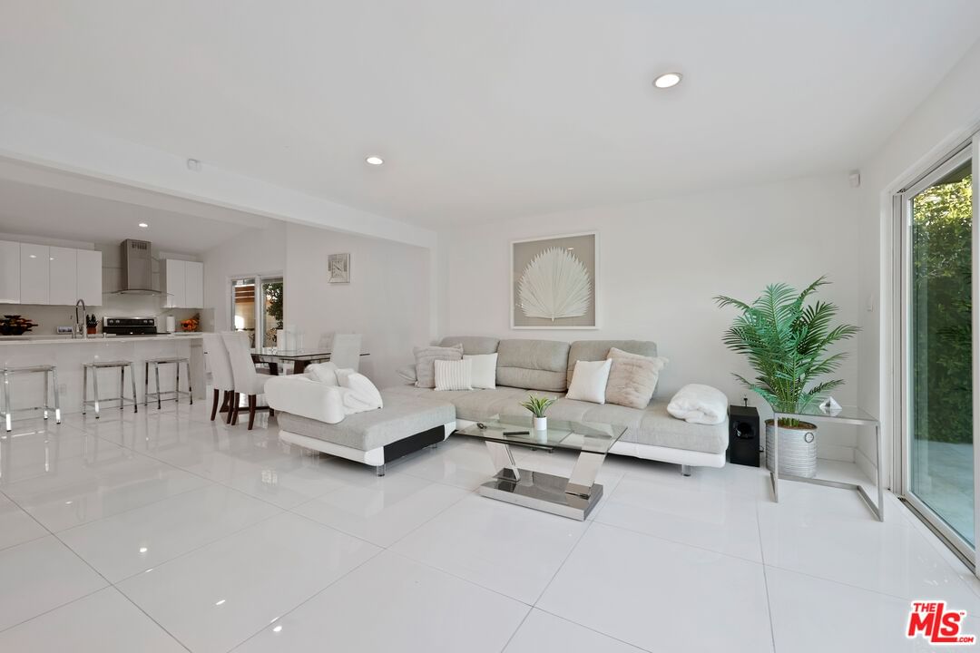Beachwood photo 11