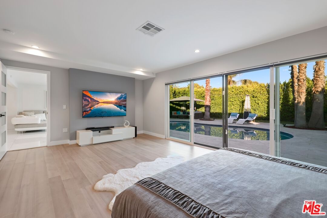 Beachwood photo 18