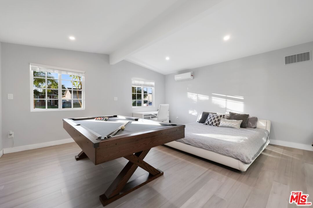 Beachwood photo 25