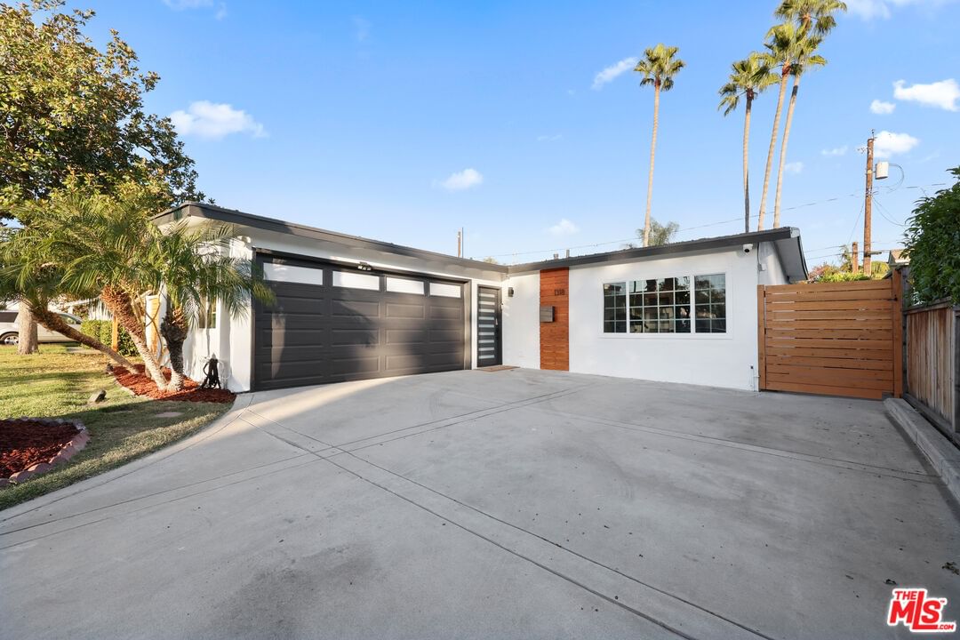 Beachwood photo 38